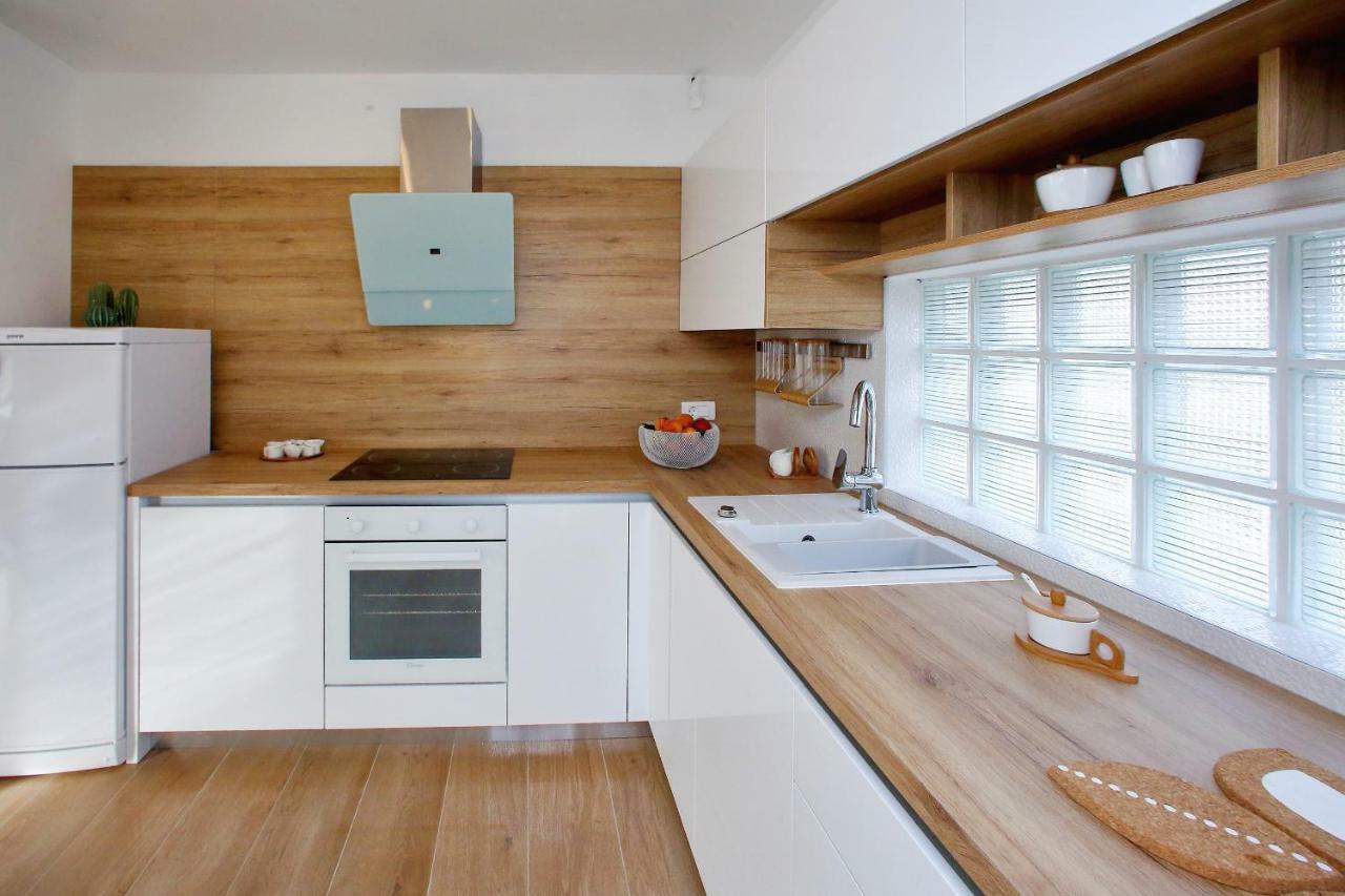 L Apartments Bibinje Bagian luar foto